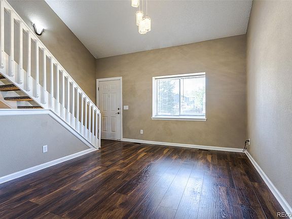 2nd image of 4984 S Dunkirk Way
