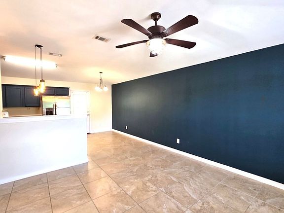 2nd image of 6843 Old West Ln