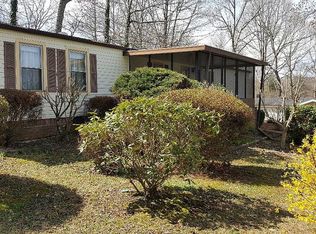 504 Morning Spring Dr, Flat Rock, NC 28731