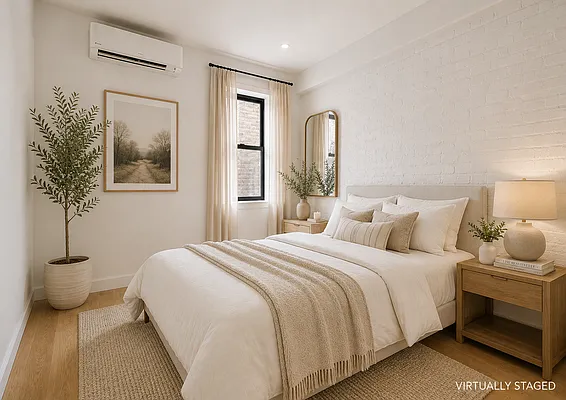 Bedroom, photo 2