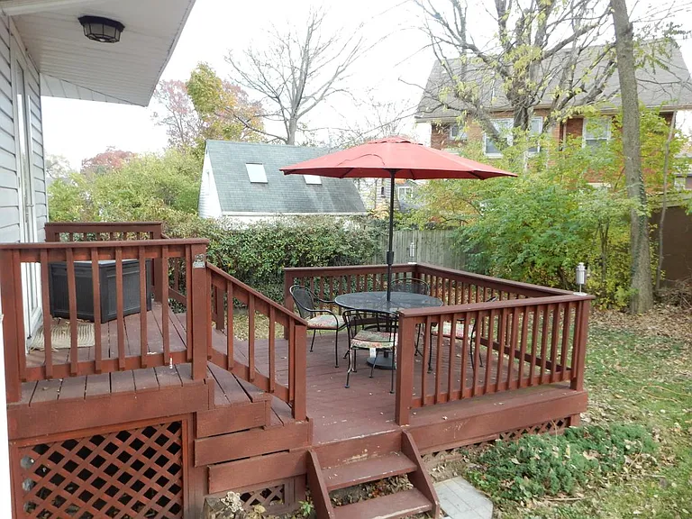 2823 Madison Rd — Photo 18
