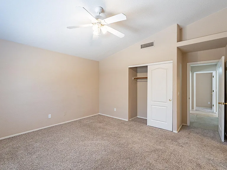 4504 W Sun Quest St — Photo 25