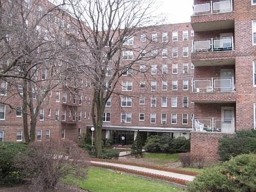 1st image of 17810 Wexford Ter APT 2S