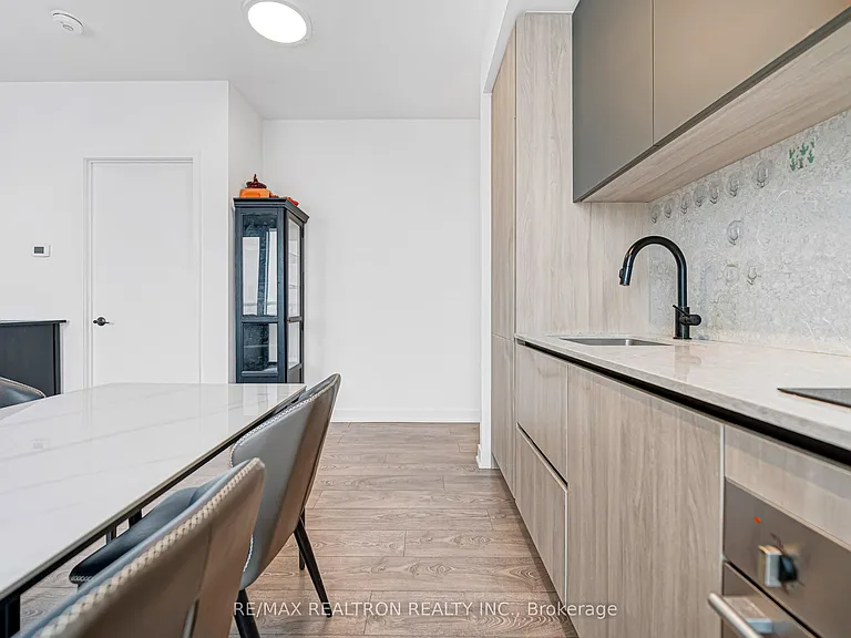 108 Peter St #4302 — Photo 13