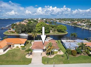 2211 Palm Tree Dr, Punta Gorda, FL 33950
