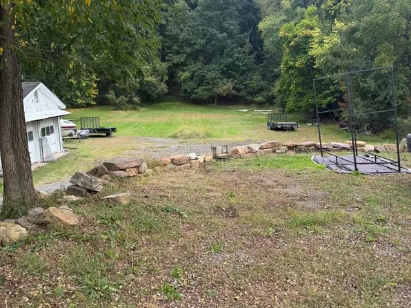 355 N Walnut St, Lewistown, PA 17044