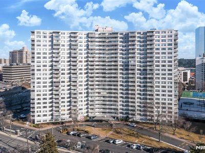 2100 Linwood Ave APT 6-W, Fort Lee, NJ, 07024