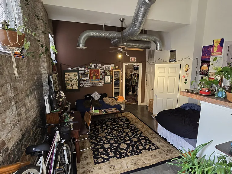 300 Goshen St #105 — Photo 8