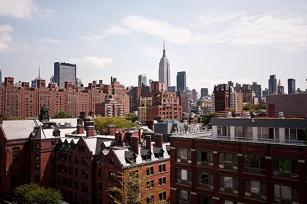 Sold by Corcoran | media 27