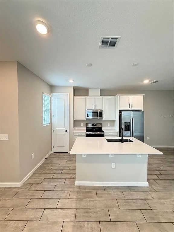 3 bed, 2.5 bath, 1506 sqft, $2,200 — Photo 2