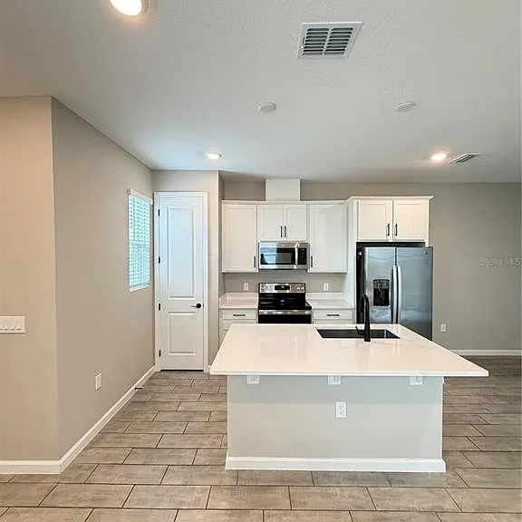 1449 Axel Graeson Ave — Photo 2