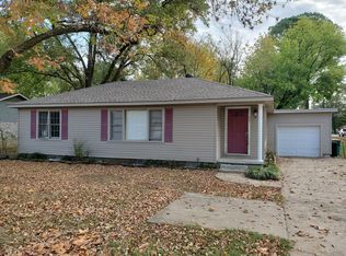 621 S Greenwich Ave, Russellville, AR 72801