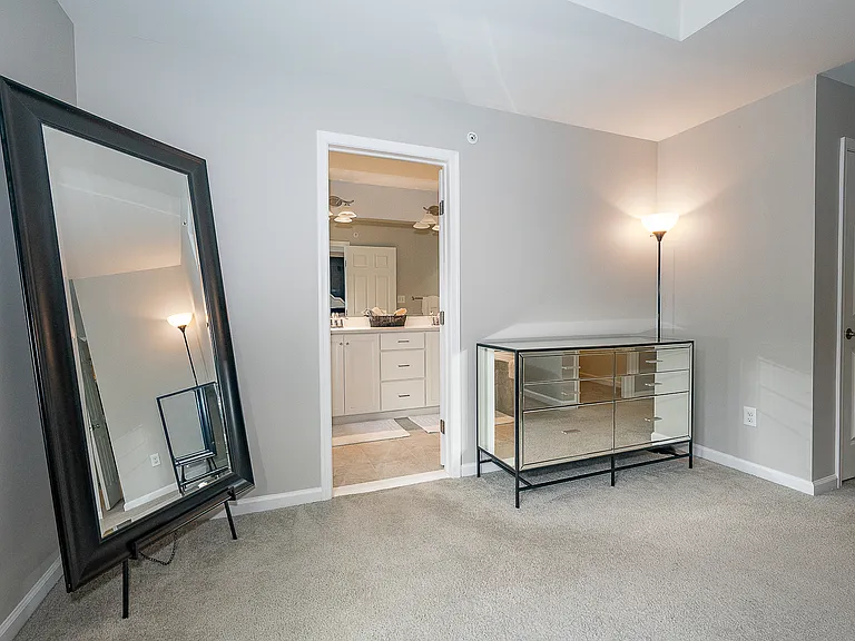 9 Treyburn Dr — Photo 31
