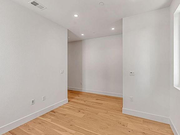 2nd image of 1115 Juana Ct