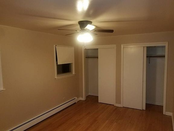 4th image of 2423 N Neva Ave