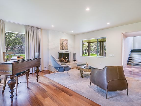 5th image of 5009 Westview Dr