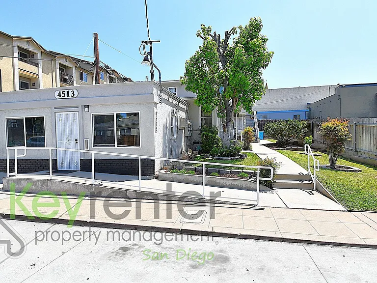 4513 55th St — Photo 15