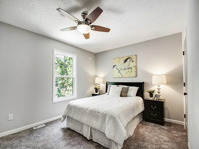 5046 Nebo Rd — Photo 11