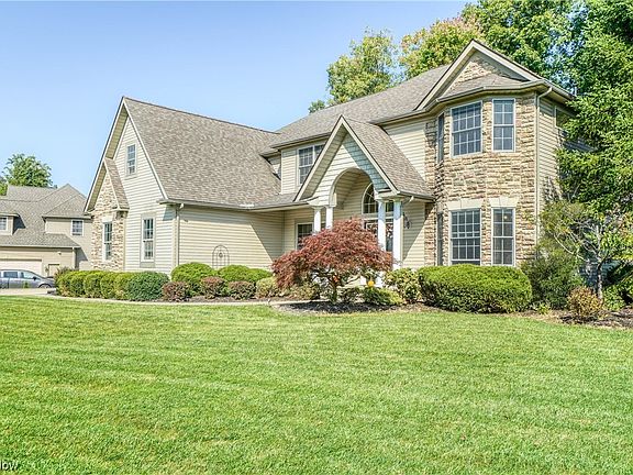 4th image of 10969 Stonewycke Dr