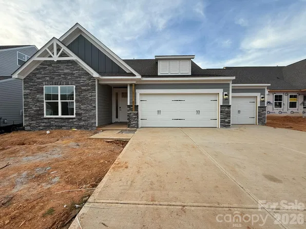 4494 Blue Mound Ct, Stanley, NC 28164