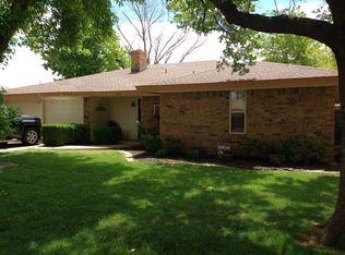 246 E 27th St, Littlefield, TX 79339