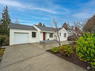 2427 30th Ave W, Seattle, WA 98199