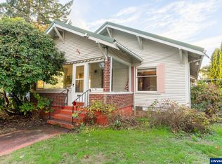 944 SW 10th St, Corvallis, OR 97333