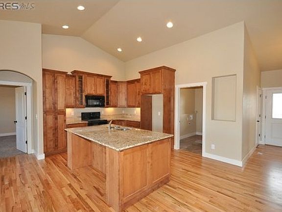 5th image of 4166 Alder Creek Ln