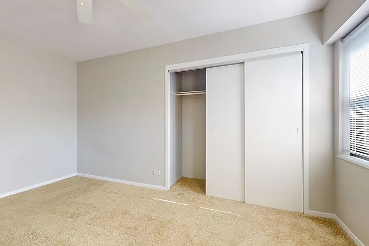 5550 S Dorchester Ave — Photo 26
