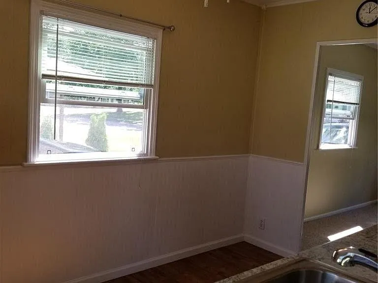 521 Koch Ave — Photo 20