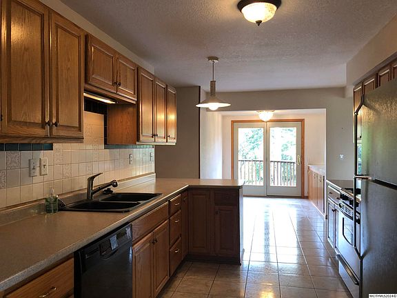 5th image of 17719 Eagle Ave