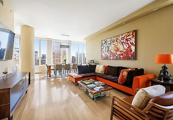 2nd image of 245 W 99th St APT 14B