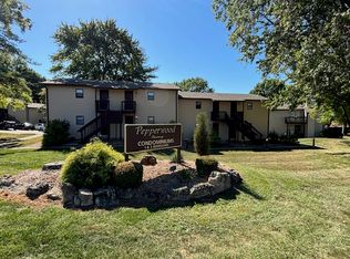 43 Pepperwood Ct #43, Glen Carbon, IL 62034