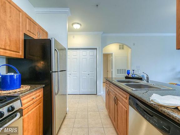 5th image of 12901 Centre Park Cir APT 316