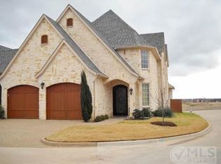 2307 Vineyard Dr, Granbury, TX 76048