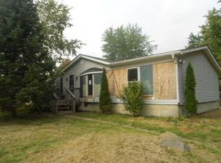 7396 Drexler Rd, Saint Clair, MI 48079