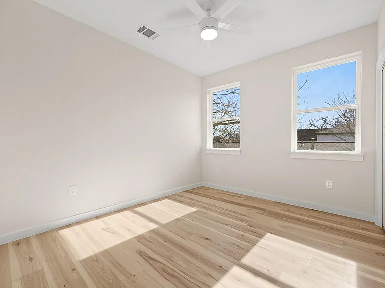 4801 Sara Dr #B — Photo 31