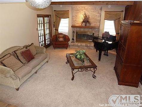 3rd image of 13923 Sugarberry Woods St