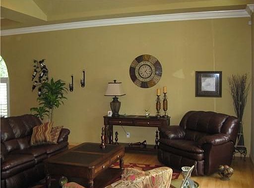 4th image of 7760 Greenbrier Cir