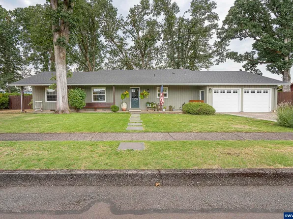 1169 N Evergreen Ave, Stayton, OR 97383