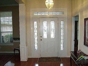 2nd image of 17995 Oak Forest Dr