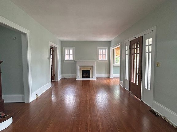5th image of 505 Camilla St SE