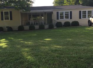 414 Parkins Mill Rd, Greenville, SC 29607