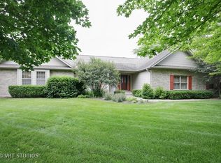 48W840 Chandelle Dr, Hampshire, IL 60140
