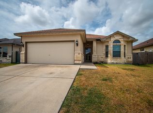 7229 Lake Tranquility Dr, Corpus Christi, TX 78414