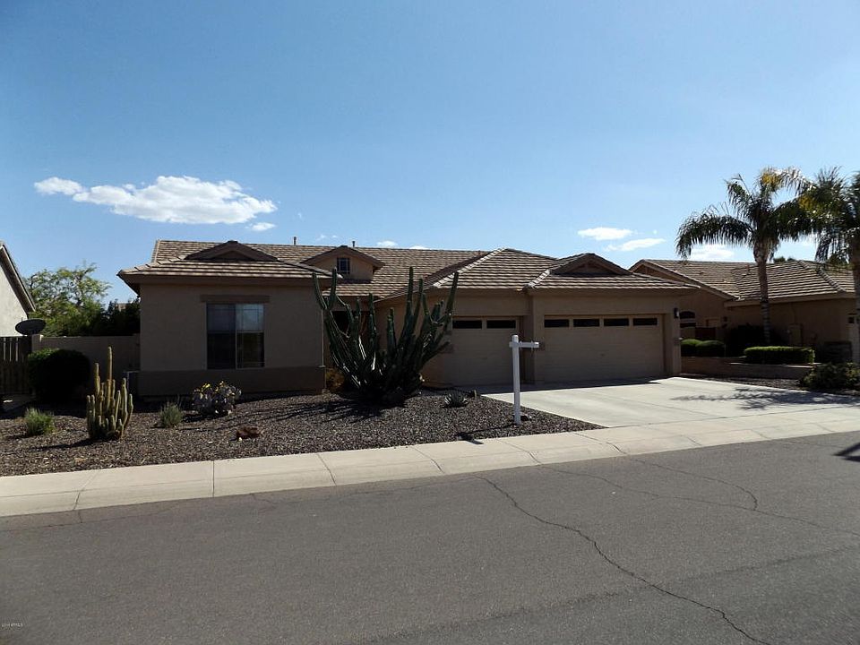 1st image of 4077 E Loma Vista St