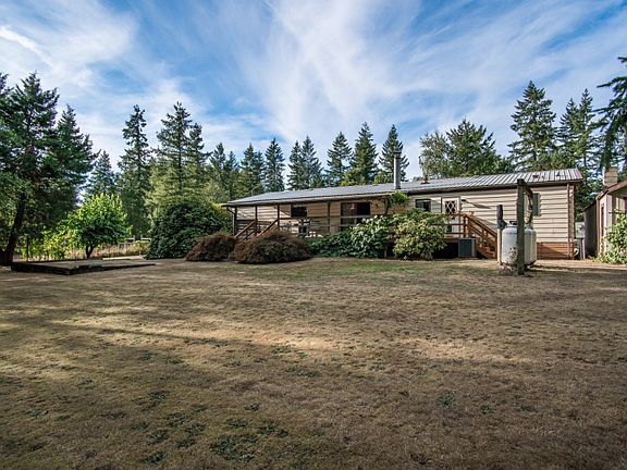 2nd image of 149 Cedar Heights Dr