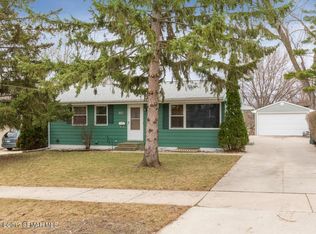 3822 4th Pl NW, Rochester, MN 55901