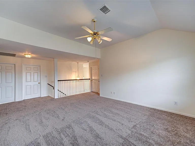 11906 Dinosaur Valley Dr — Photo 41