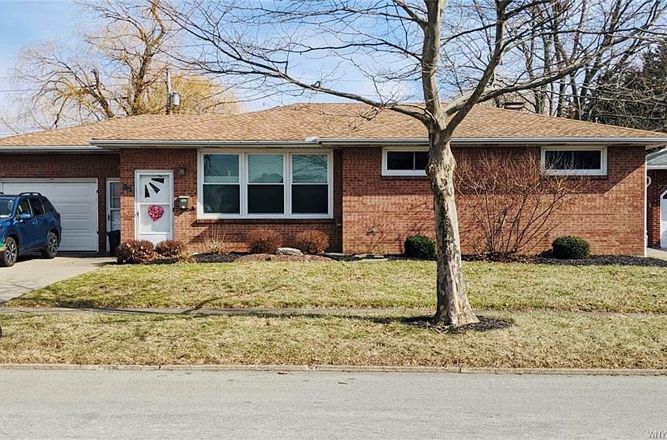 1st image of 19 Zeller Ln